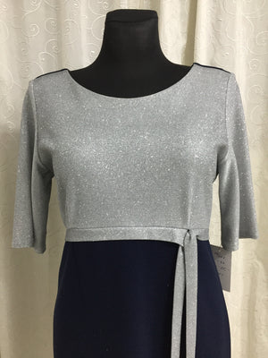 Strieborno-modré krátke šaty Lila - Moody Moda